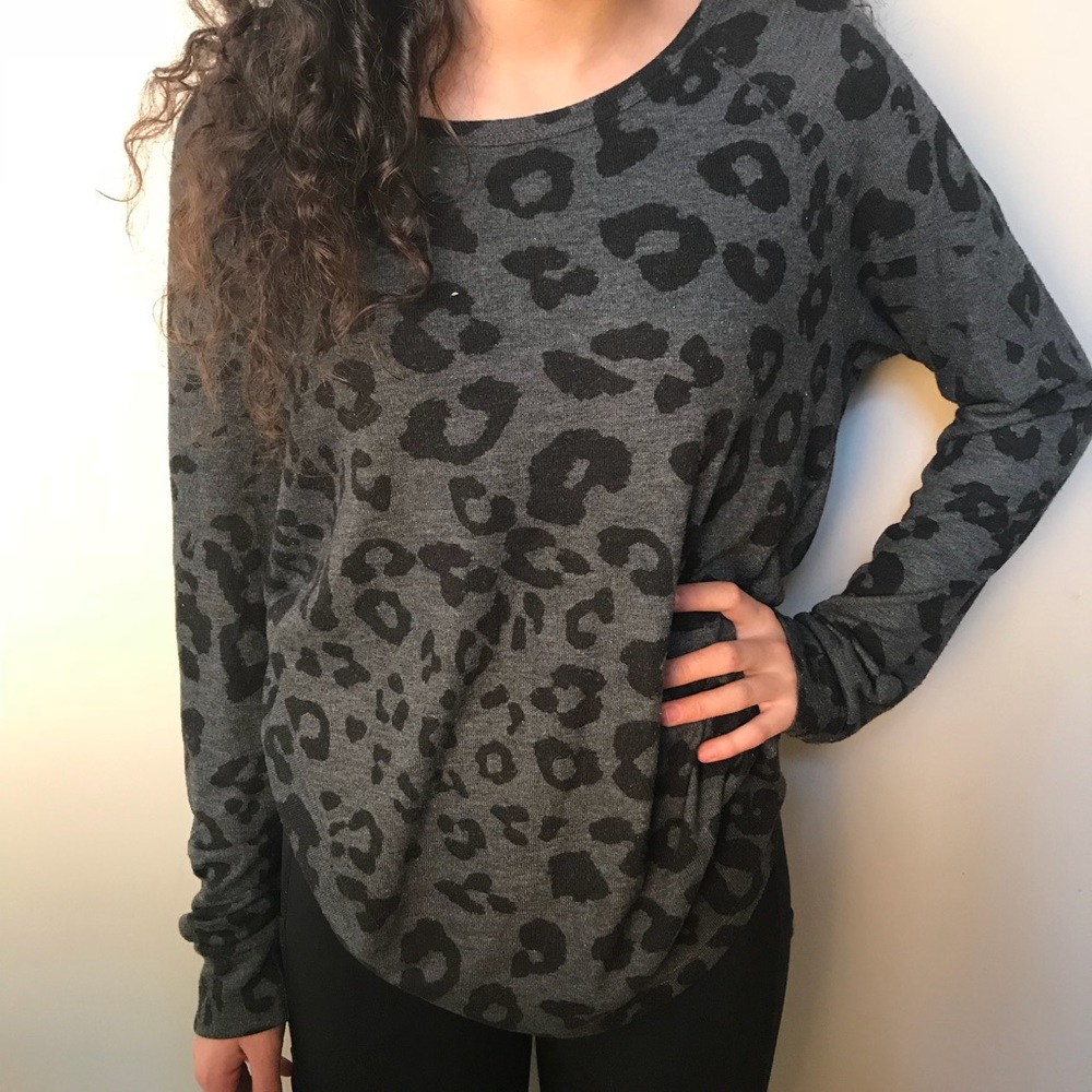 Forever 21 Long Sleeve Sweater